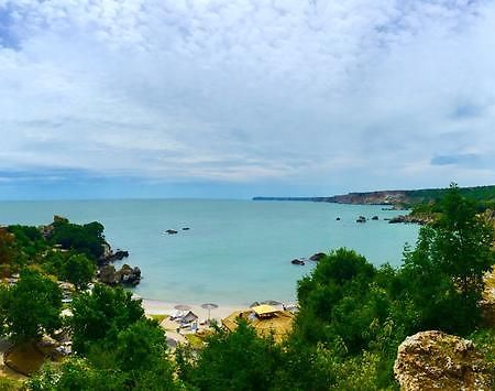 Rusalka Holiday Village Kamen Bryag Bagian luar foto