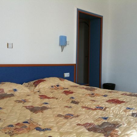 Rusalka Holiday Village Kamen Bryag Ruang foto