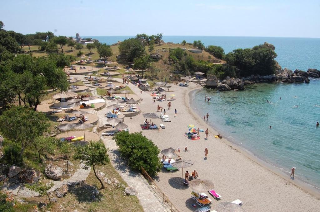 Rusalka Holiday Village Kamen Bryag Bagian luar foto